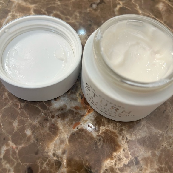 Dr. Barbara Sturm Super Anti-Aging Face Cream - Picture 2 of 3